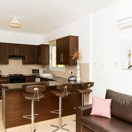 Icarus In The Heart Of * Protaras