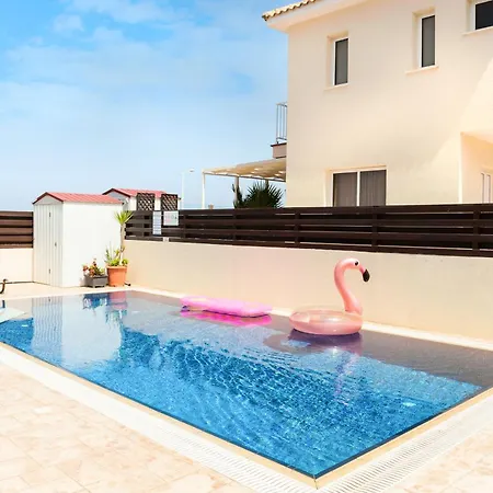 Icarus In The Heart Of *