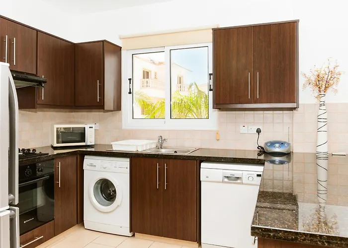 Icarus In The Heart Of *